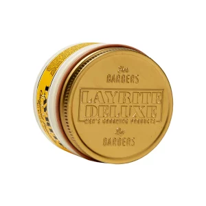 Die Layrite Original Pomade ist eine wasserbasierte Pomade, die entwickelt wurde, um dem Haar einen flexiblen Halt und ein glänzendes Finish zu verleihen.