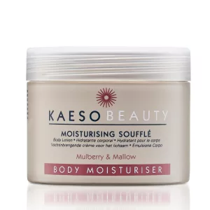 Kaeso ist eine Marke, die eine Reihe von Produkten für die Hautpflege anbietet. Der Kaeso Beauty Body Moisturiser ist eine Feuchtigkeitscreme für den Körper. Er hilft, die Haut mit Feuchtigkeit zu versorgen und sie geschmeidig zu machen.