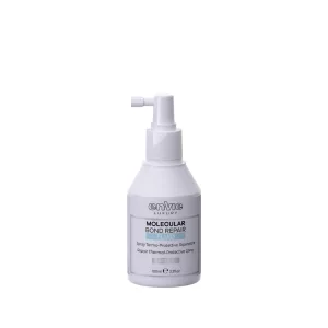 Thermisch aktiviertes molekulares reparierendes Thermoschutzspray, das beim Styling tief in die Haarstruktur eindringt. Pflegt, revitalisiert, spendet Feuchtigkeit und macht das Haar weich, ohne es zu beschweren. Kontrolliert statische Elektrizität und beseitigt Frizz.